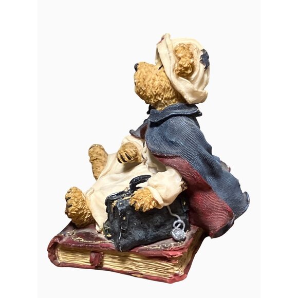 Boyds Bears & Friends Nurses Have All The Patience Figurine - Picture 10 of 14
